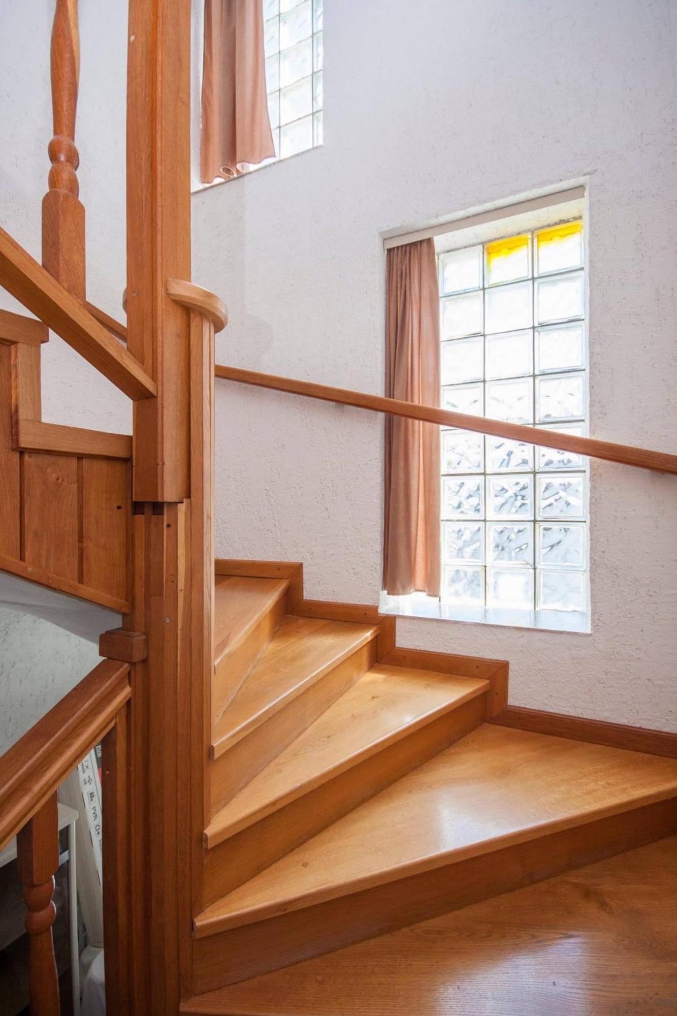 פרימוסטן Family Apartments & Rooms Mikelin מראה חיצוני תמונה